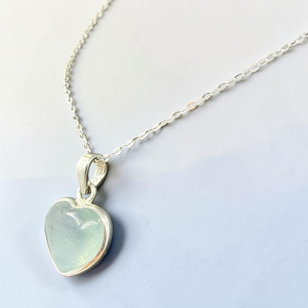 Natural Aquamarine Heart Pendant Necklace 925 Sterling Silver 18 inch Chain - Picture 4 of 6